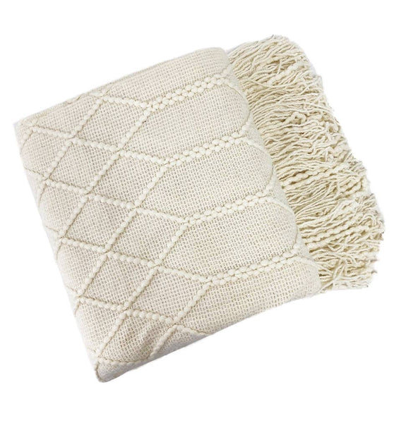 Rhombus Diamond Knit Throw: Ivory