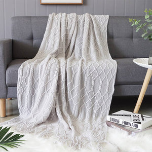 Rhombus Diamond Knit Throw: Ivory