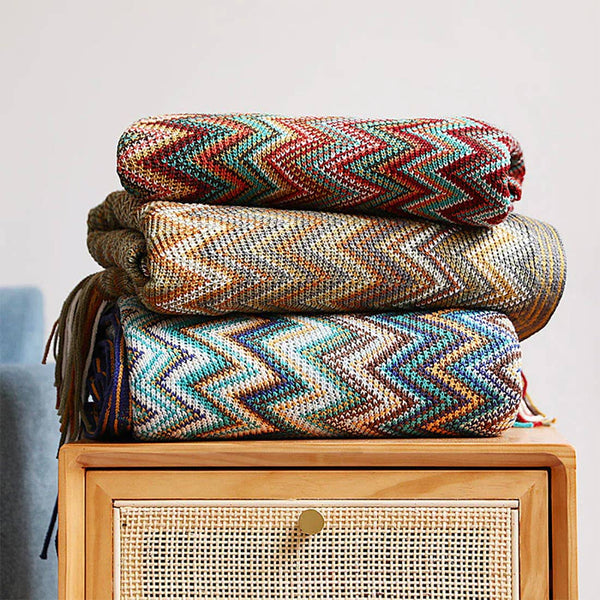 Zigzag Soft Boho Throw: Multi Red