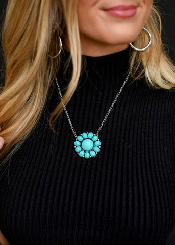Daisy Turquoise Flower Necklace